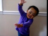 2 YEAR OLD SINGS AMAZING GRACE... !