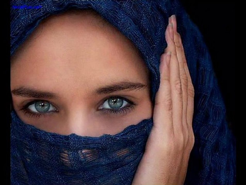 Din prea mult sau prea putin (1985)