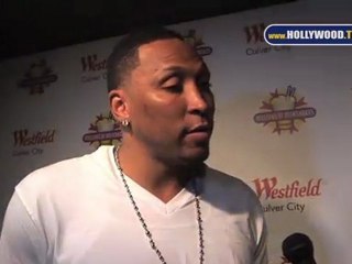 Shawn Marion visits Millions of Milkshakes