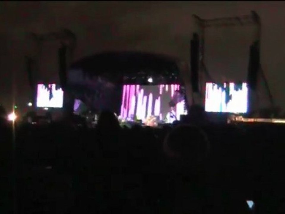 Primal Scream live @ Glastonbury festival 2011