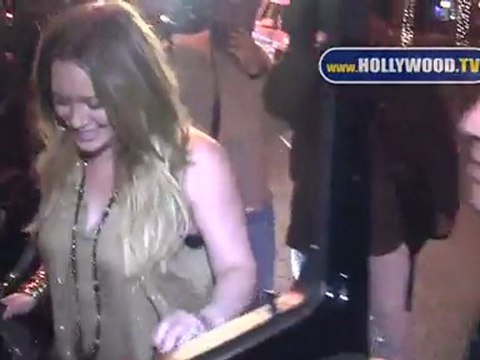 Hilary Duff, Mike Comrie, and Haylie Duff dined at Mercato di Vetro