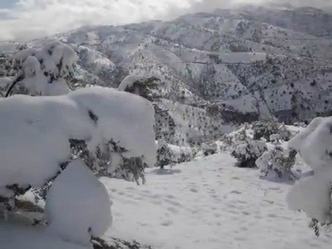 Kabylie sous la neige fevrier 2012 -