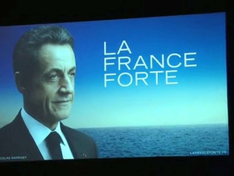 A Annecy, Sarkozy lance l'offensive contre le PS