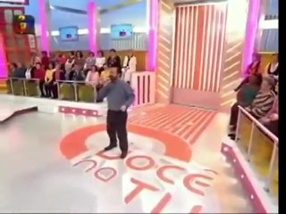 EPIC LIP SYNC FAIL!!!