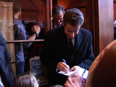 Nicolas Sarkozy au contact des Français... de tous âges