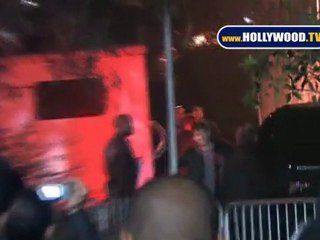 True Blood's Vampire Stephen Moyer  Disses Fans As He Leaves Scream