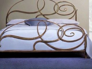 Cosatto letto matrimoniale in ferro battuto Capriccio in vendita on-line su: www.giwamaterassi.it