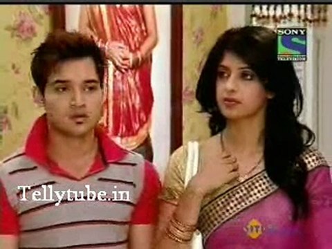 Saas Bina Saural - 17th February 2012 Part 2