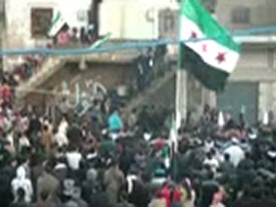 فري برس  حمص احرار  الحولة مظاهرة نصرة للأبية حمص الوليد 16 2 2012