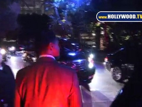 Denzel Washington Leaves Lakers Game @Staples