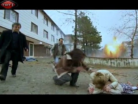 Mavi Kelebekler 12. Bölüm Dizi İzle (tek parça)