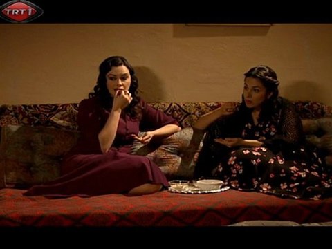 Mor Menekşeler 5. Bölüm Dizi İzle (tek parça)