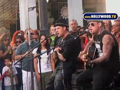 Joel & Benji Madden Perform Music Set of Dubious Quality at the Grove