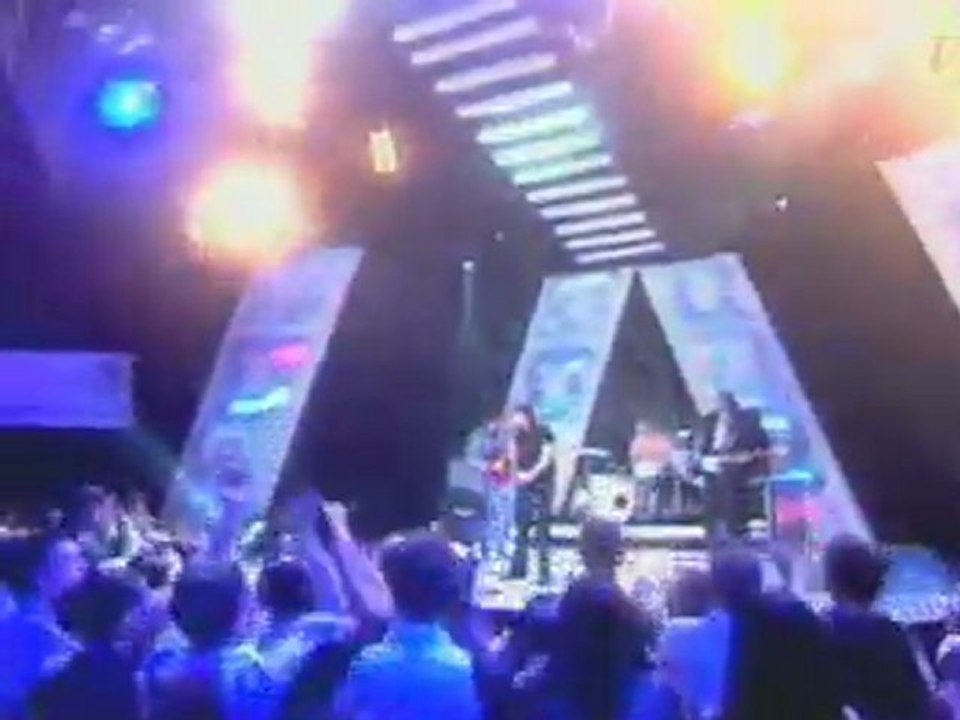 Mr. Brightside (TOTP Show) - The KIllers