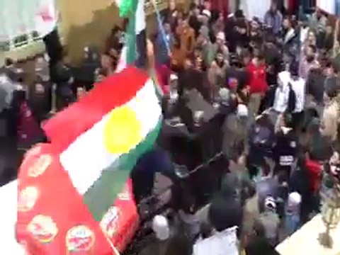 فري برس مظاهرة عامودا جمعة المقاومة الشعبية 17 2 2012 ج7