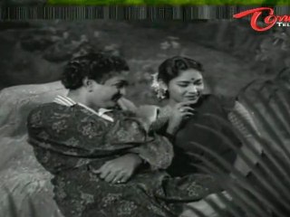 Balay Ammayilu Songs - Madi Oyyala - NTR - Savithri