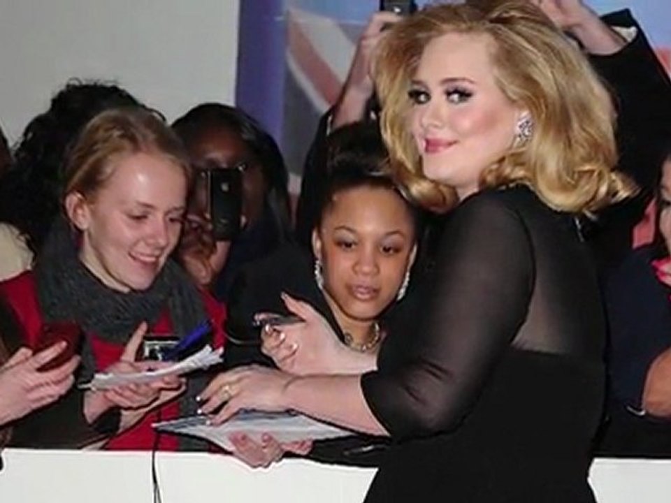 Adele est-elle fiancée ?