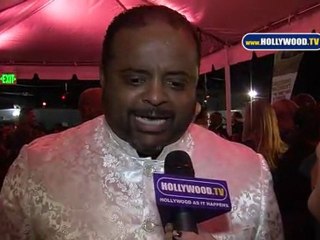 Roland Martin Co-Hosts Magic Johnson's 10th Annual Heroes In The Struggle Gala
