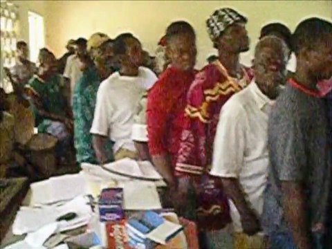 Cameroon, Bakonkoue/Bibodi, Sanaga Valley: Bednet Distributions