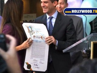 Celebrity GPS -- Penelope Cruz Gets Her Star!