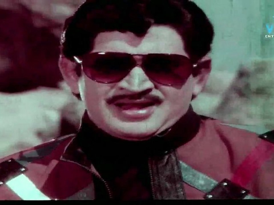 Dhorakani Dongalu - Krishna Meets Rajani