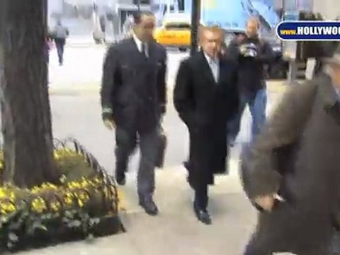 Regis Philbin one of his last walks to the set