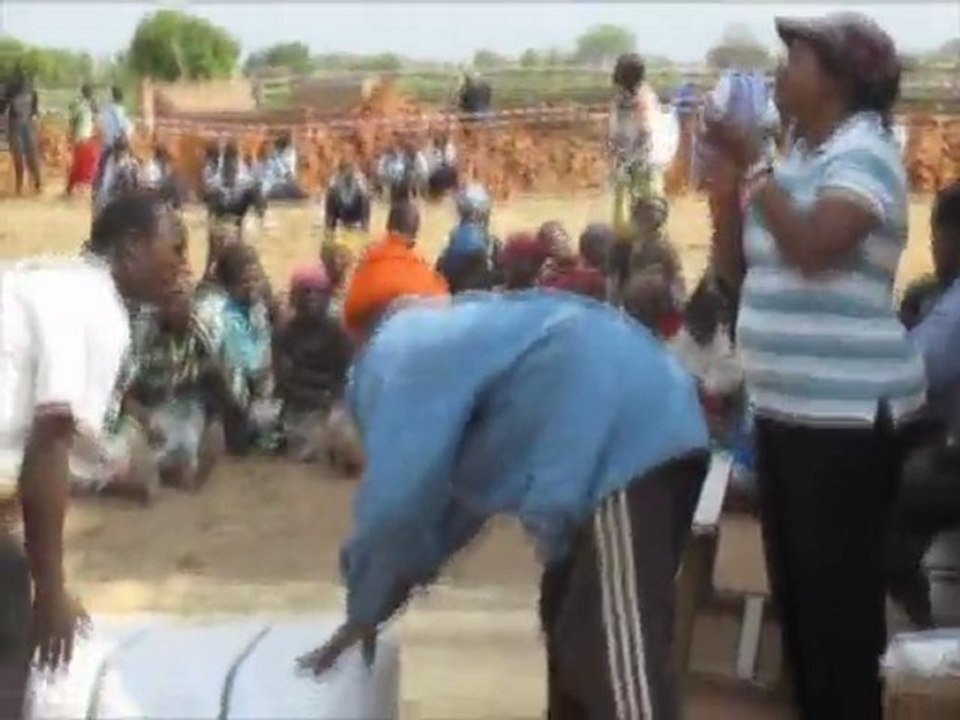 Zambia, Petauke Urban: Bednet distribution