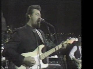 Omar & the Howlers - 01 - Don't You Know & Mississippi Hoo Doo Man - 1986