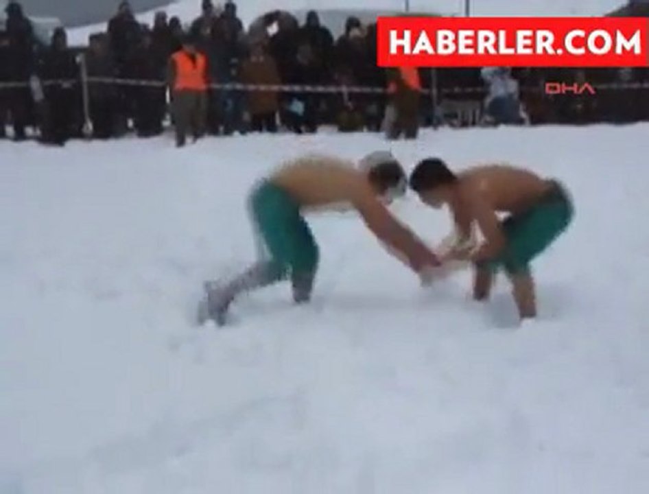 Veliköy 17.Karüstü Karakucak Güreşleri  2012 Video