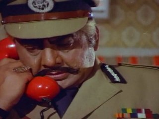 Mahanagaramlo Mayagadu - Chiru Cheats Police