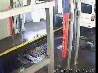 Old Man Goes Nuts In Car Wash