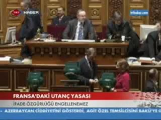 TÜRKİYE ULUSAL ÖĞRENCİ KONSEY BAŞKANI NİHAT BUĞRA AĞAOĞLU