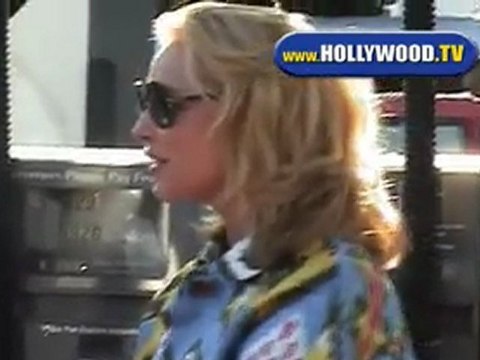 EXCLUSIVE: Katherine Heigl At Home, Station & Beverly Center