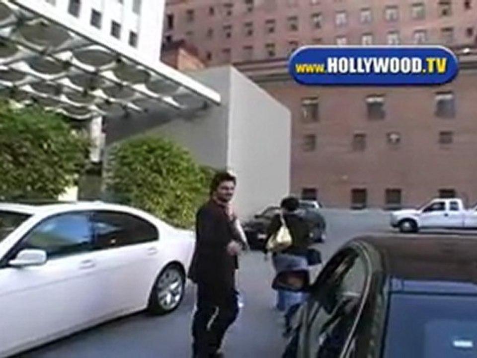 Juanes Spotted In Beverly Hills