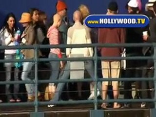 Cameron Diaz Filming Her Movie! Where Is Her Hair?