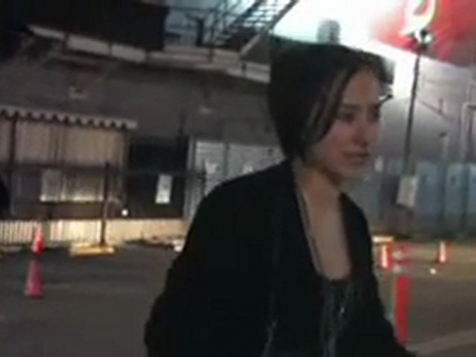 Zelda Williams Leaves Bardot.