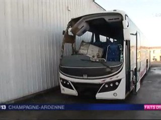 Fagnières (51) : Accident car Britannique A26