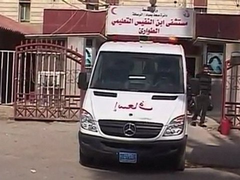 Deadly blast as factional tensions up in Iraq.