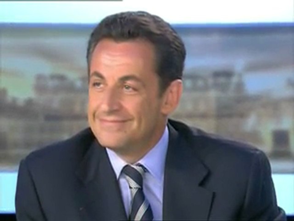 Sarkozy veut séduire à gauche, comme en 2007 : LOL !!!