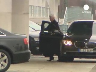 Almanya'da hükümet yeni cumhurbaşkanı arayışında