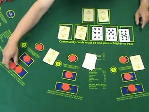 Rollem Holdem 2 Pairs- Las Vegas Casino poker game_ Texas Holdem_ playing against the house