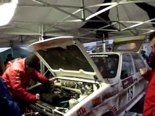 Legend Boucles de Spa 2012 - Thierry Neville à l'assistance :: Daunat Classique