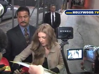 Amy Adams Greets Fans at Jimmy Kimmel Live