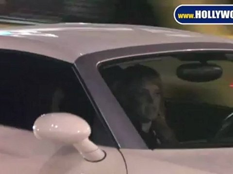 Taryn Manning Las Palmas Ave 012111 YT