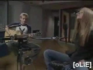 Avril Lavigne - AOL Live - Mobile