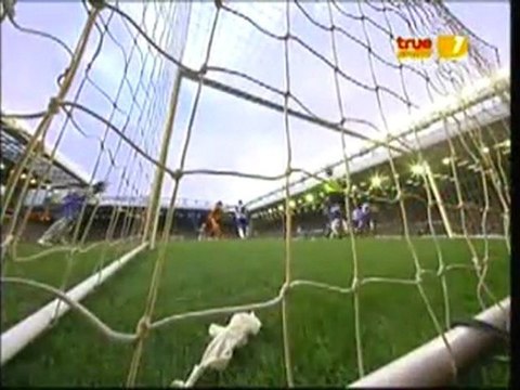 Bàn mở tỷ số của Skrtel