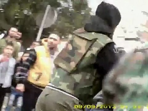 فري برس دمشق المزة اعتقالات عشوائية بعد التشييع 16 2 2012