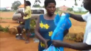 Uganda, Kabati: Bednet distribution