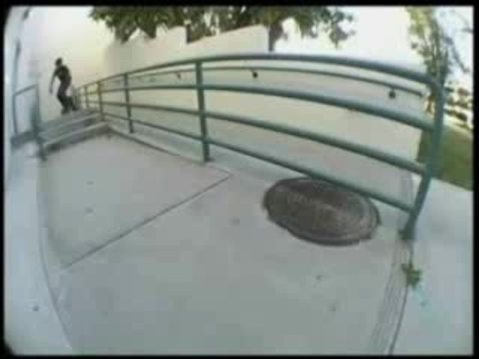 Skateur se casse le bras