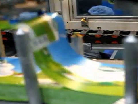 Çildan IML - KALIP İÇİ ETİKETLEME ROBOTLARI-YANDAN SARMA ETİKETLER